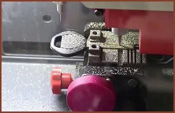 Sherwood OR Locksmith Store Sherwood, OR 503-994-6788 - 11-key-cutting3